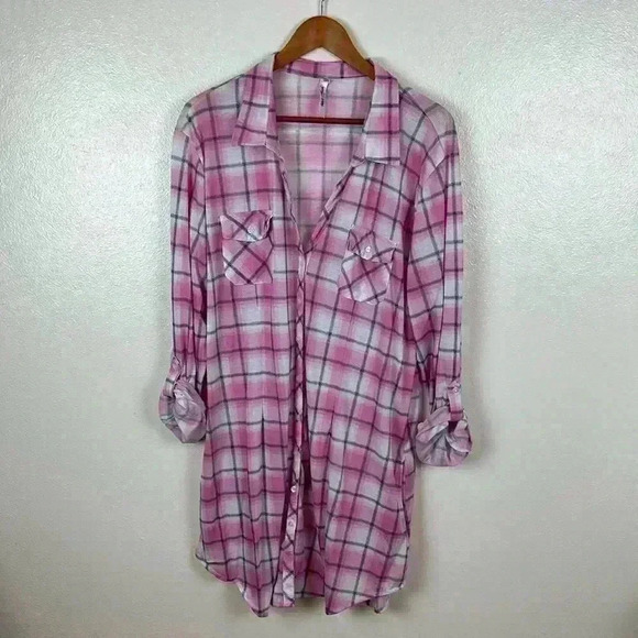 White Mark Tops - White Mark plaid flannel tunic. XXL